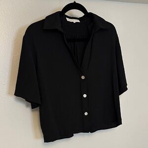 Zara Black Button-Down Women's Short Sleeve Shirt
